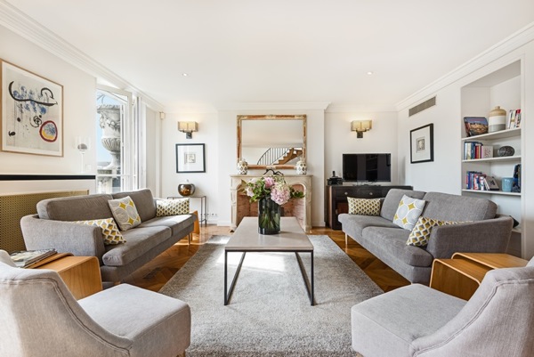 05-living-room-view-three