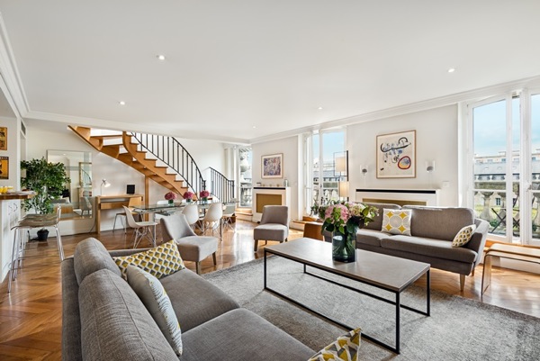 09-living-room-view-seven